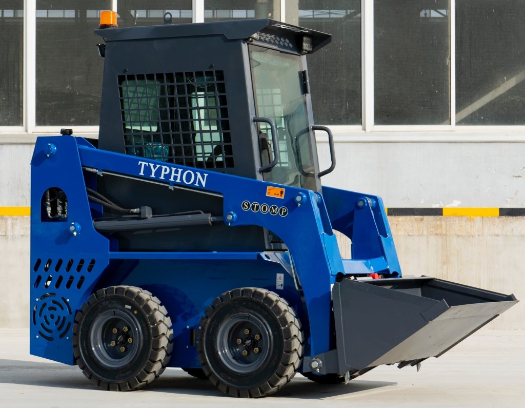 Mini Skid Steer Kubota D1105 Diesel